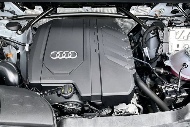 Used 2025 Audi Q5 2.0T Premium Plus w/ Premium Plus Package AWD/4WD image 30