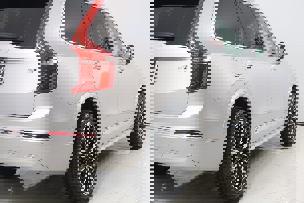 Used 2024 Volvo XC90 B5 Plus image 48