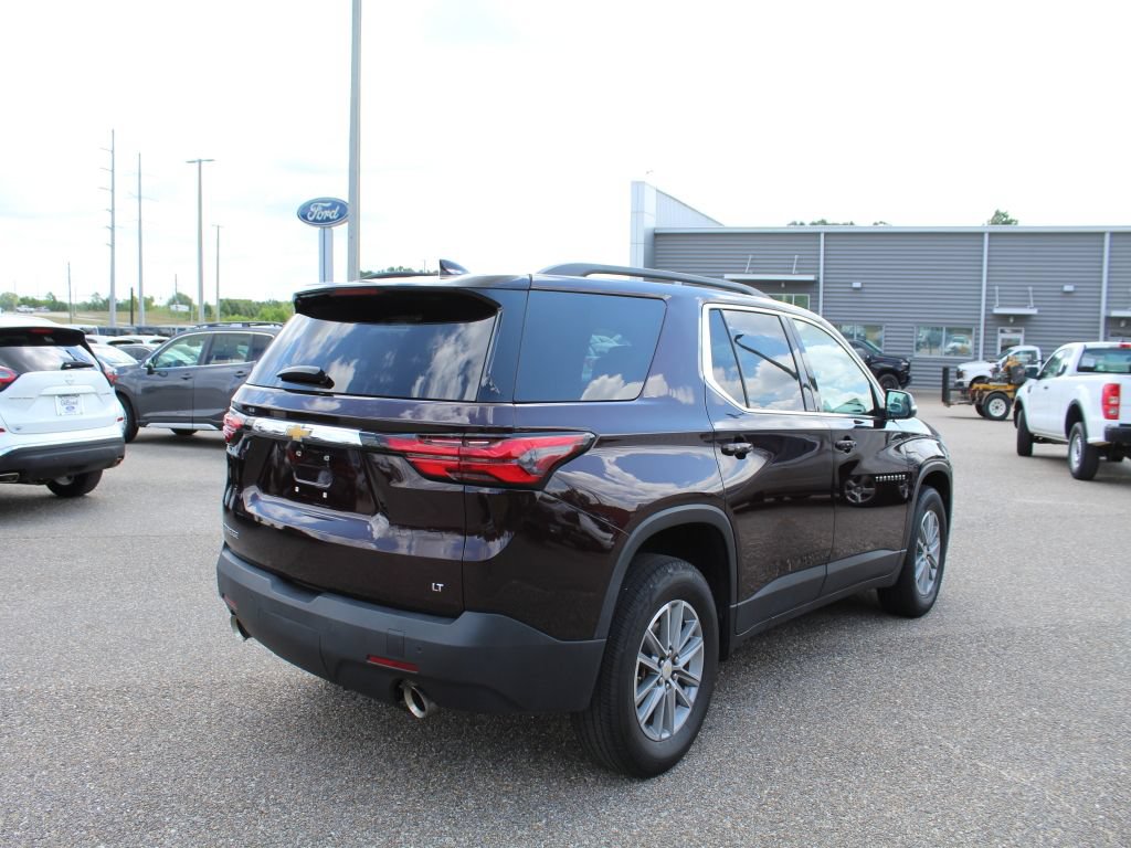 Used 2022 Chevrolet Traverse LT FWD image 5