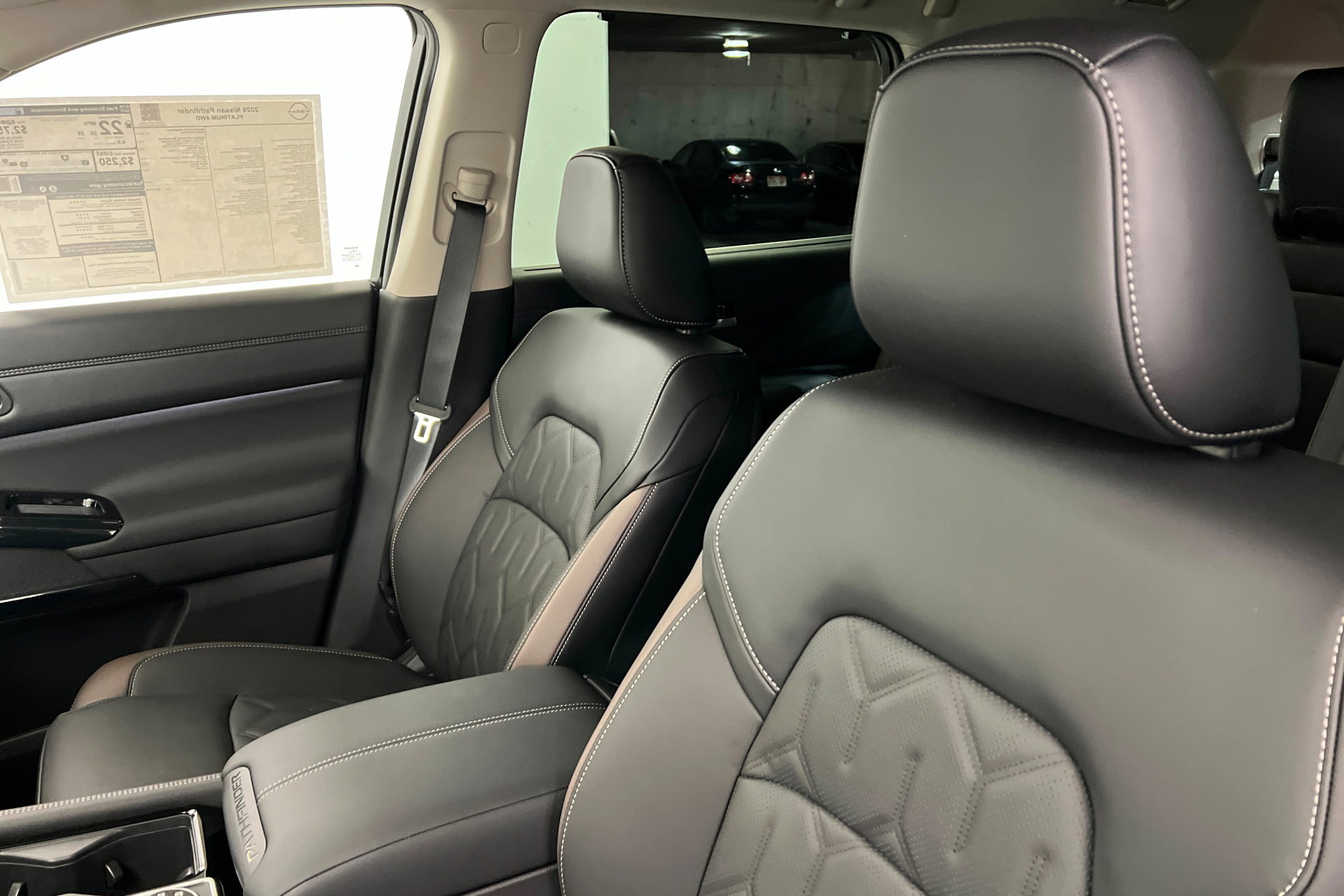 New 2026 Nissan Pathfinder Platinum image 16