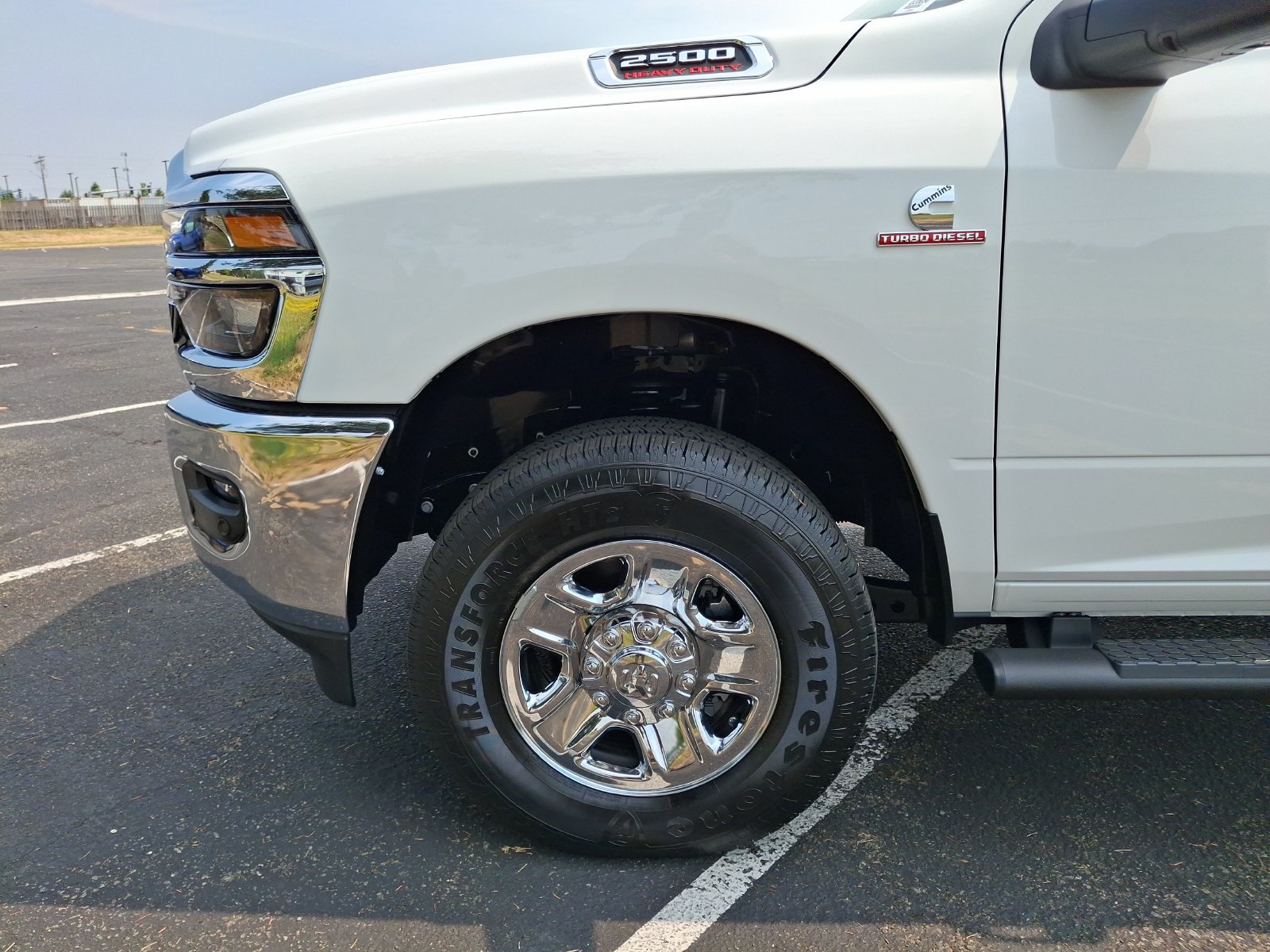 New 2026 RAM 2500 Tradesman AWD/4WD image 23