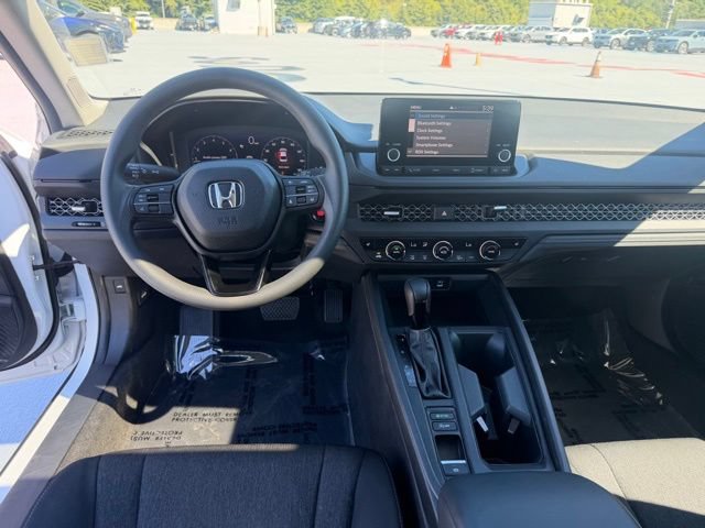 Certified 2023 Honda Accord EX image 16