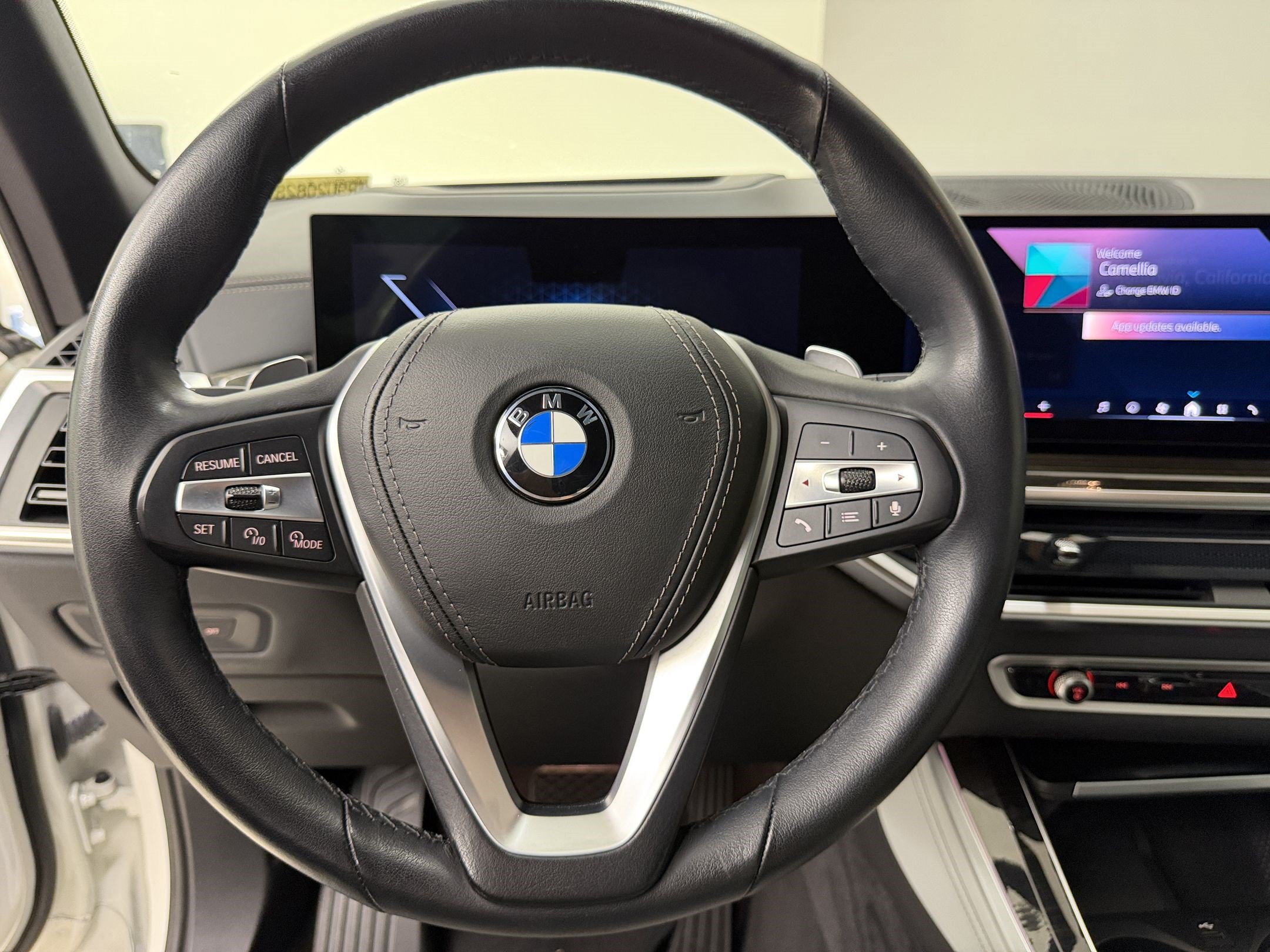 Used 2024 BMW X5 sDrive40i w/ Parking Assistance Package RWD image 11
