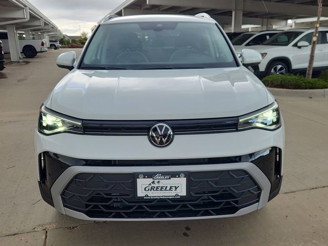 New 2025 Volkswagen Taos SE image 5