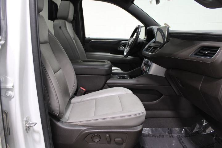 Used 2021 GMC Yukon SLT w/ SLT Premium Package AWD/4WD image 25