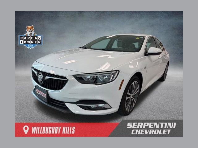 Used 2018 Buick Regal Preferred image 1