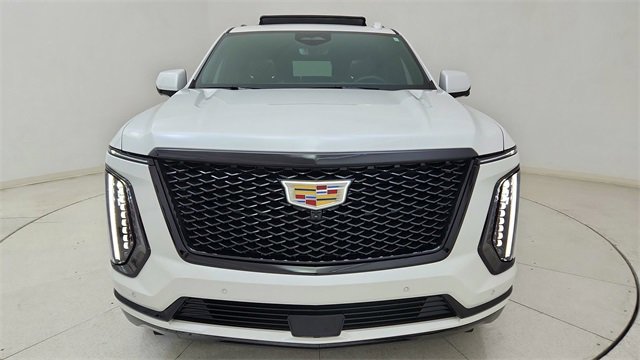 Used 2025 Cadillac Escalade Sport w/ Touring Package image 13