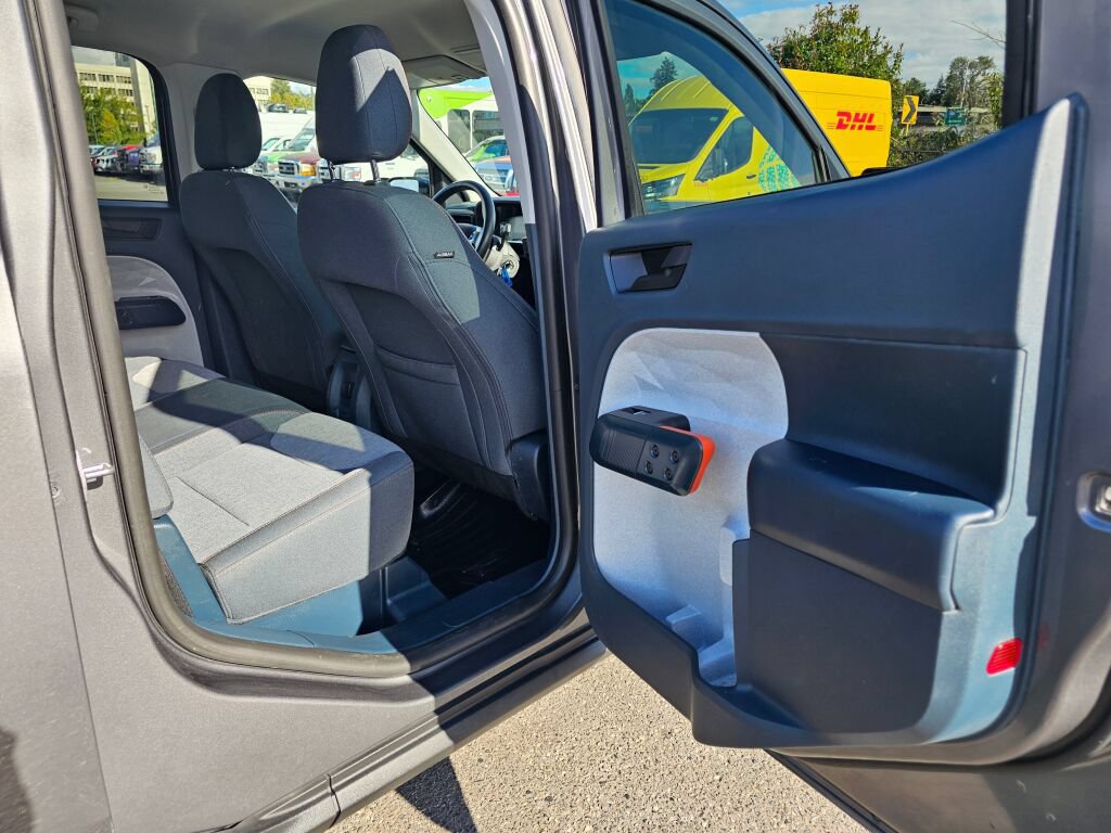 Used 2024 Ford Maverick XLT FWD image 13