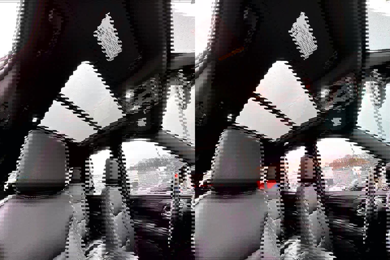 Used 2021 Chevrolet Tahoe LT w/ LT Signature Package image 14