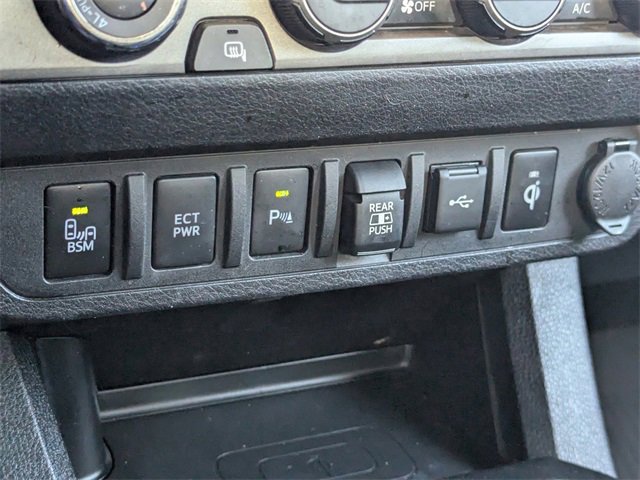 Used 2023 Toyota Tacoma TRD Sport image 28