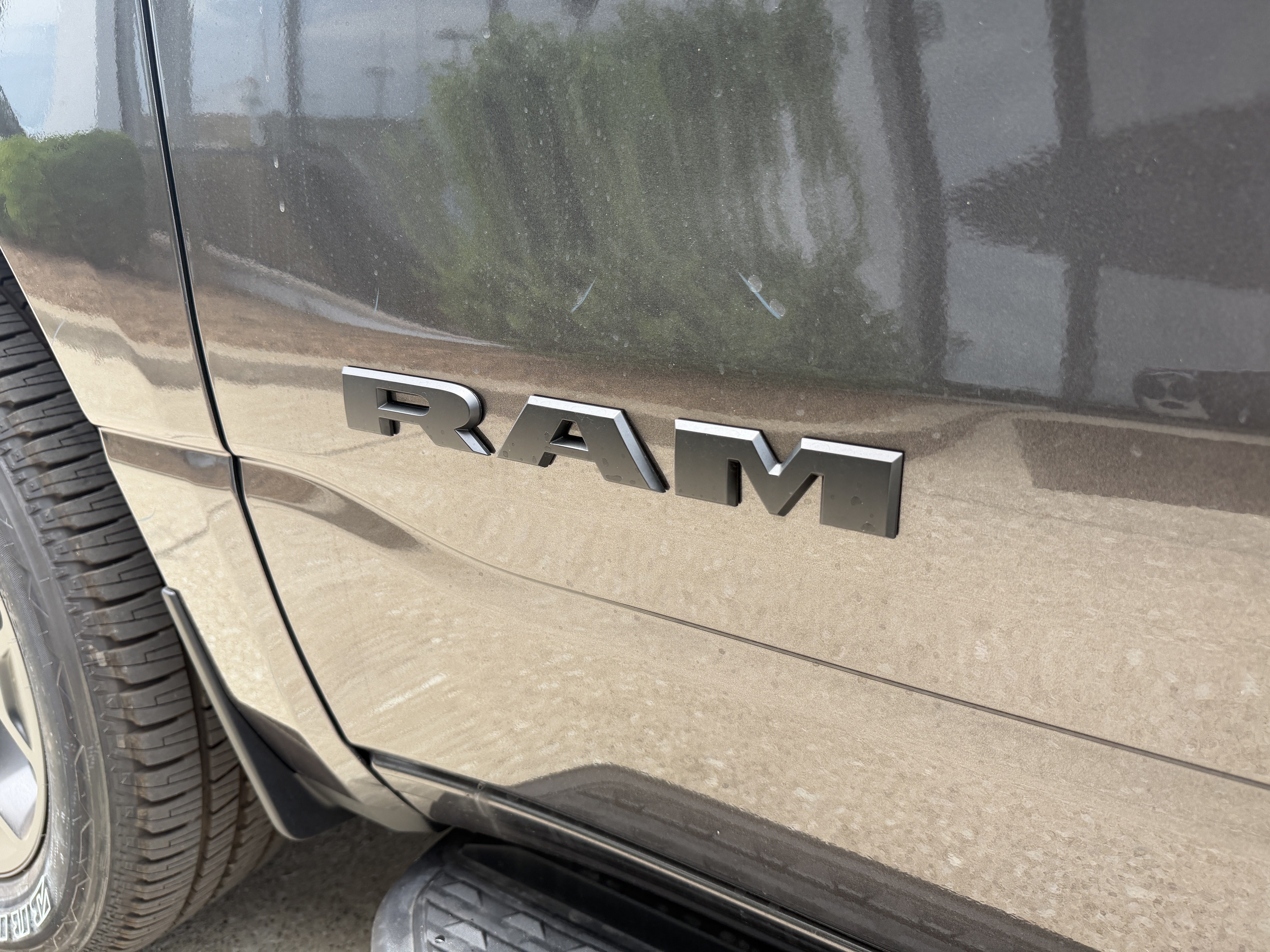 New 2026 RAM 1500 Express AWD/4WD image 15