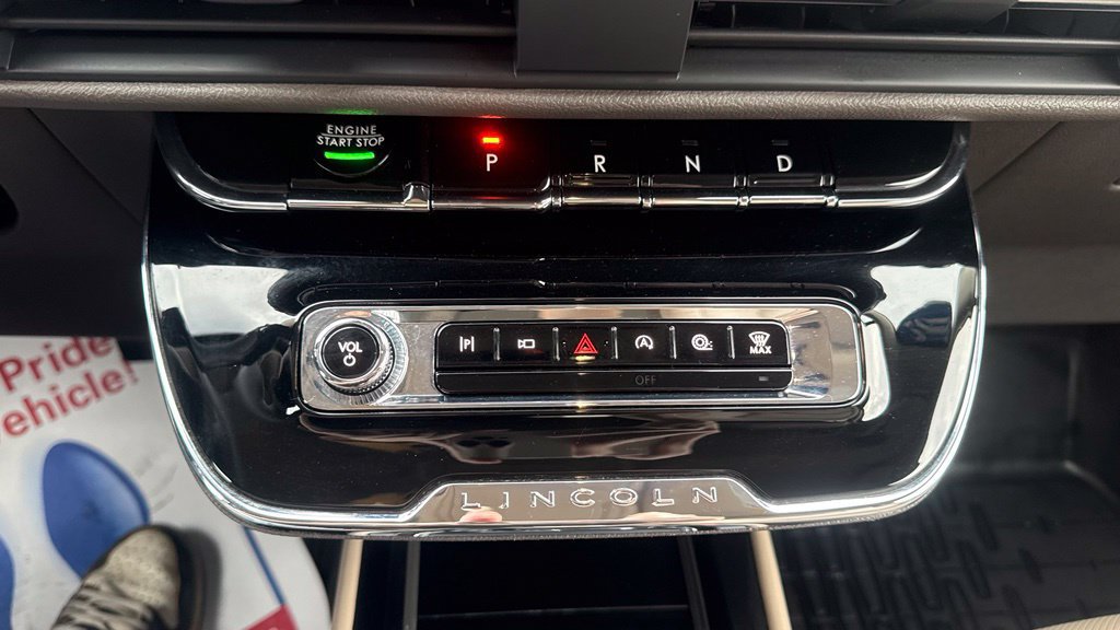 Used 2023 Lincoln Corsair AWD w/ Equipment Group 101A image 26