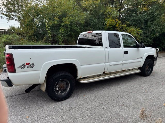 Used 2003 Chevrolet Silverado 2500 LS AWD/4WD image 5