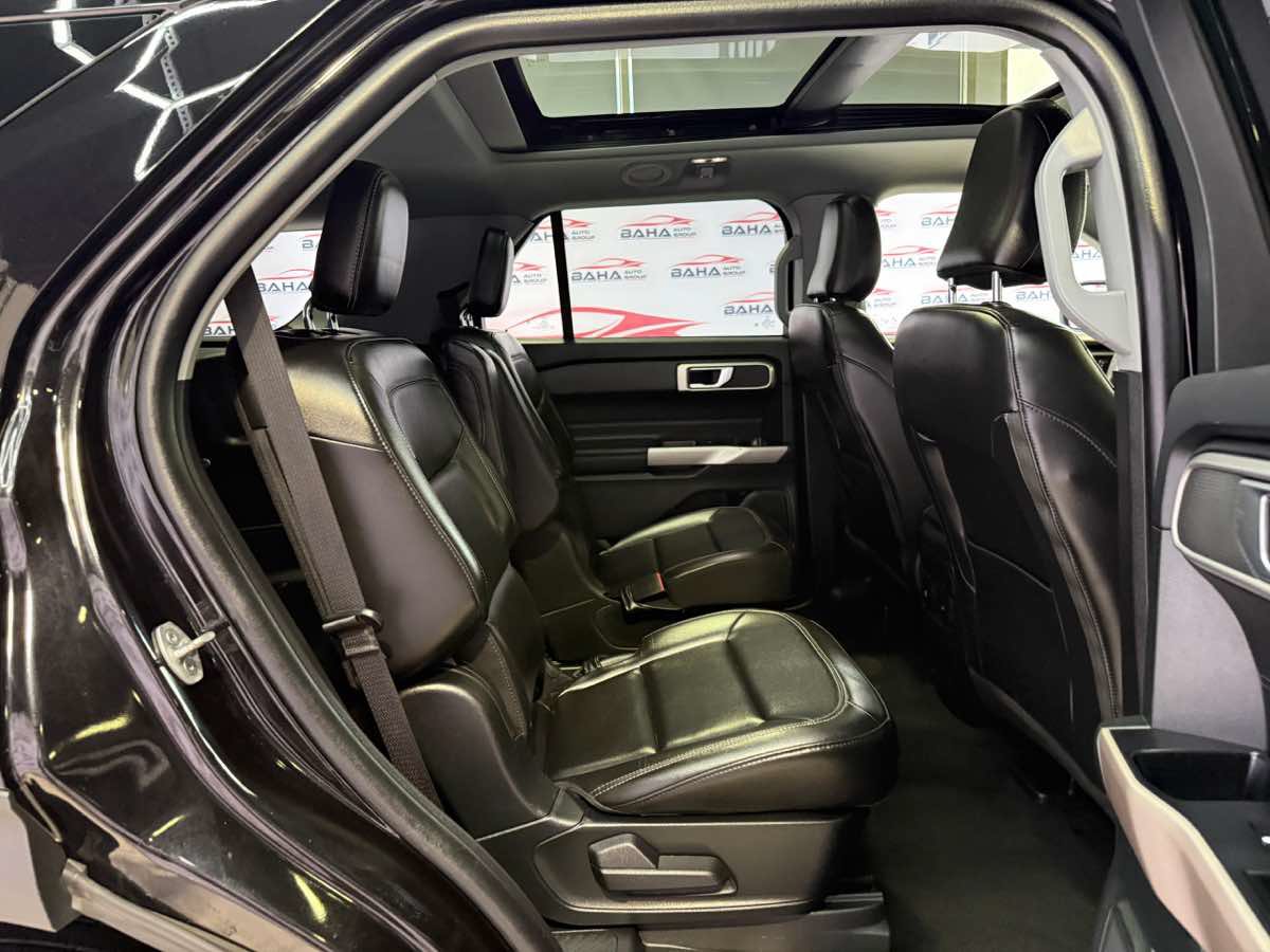 Used 2023 Ford Explorer XLT w/ Equipment Group 202A AWD/4WD image 48