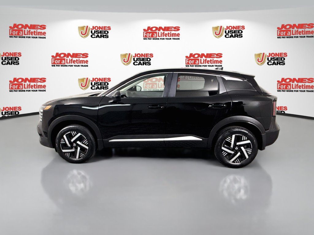 Certified 2025 Nissan Kicks SV FWD image 13