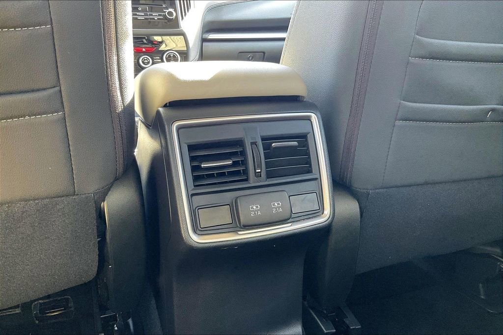 Used 2020 Subaru Forester Premium AWD/4WD image 39