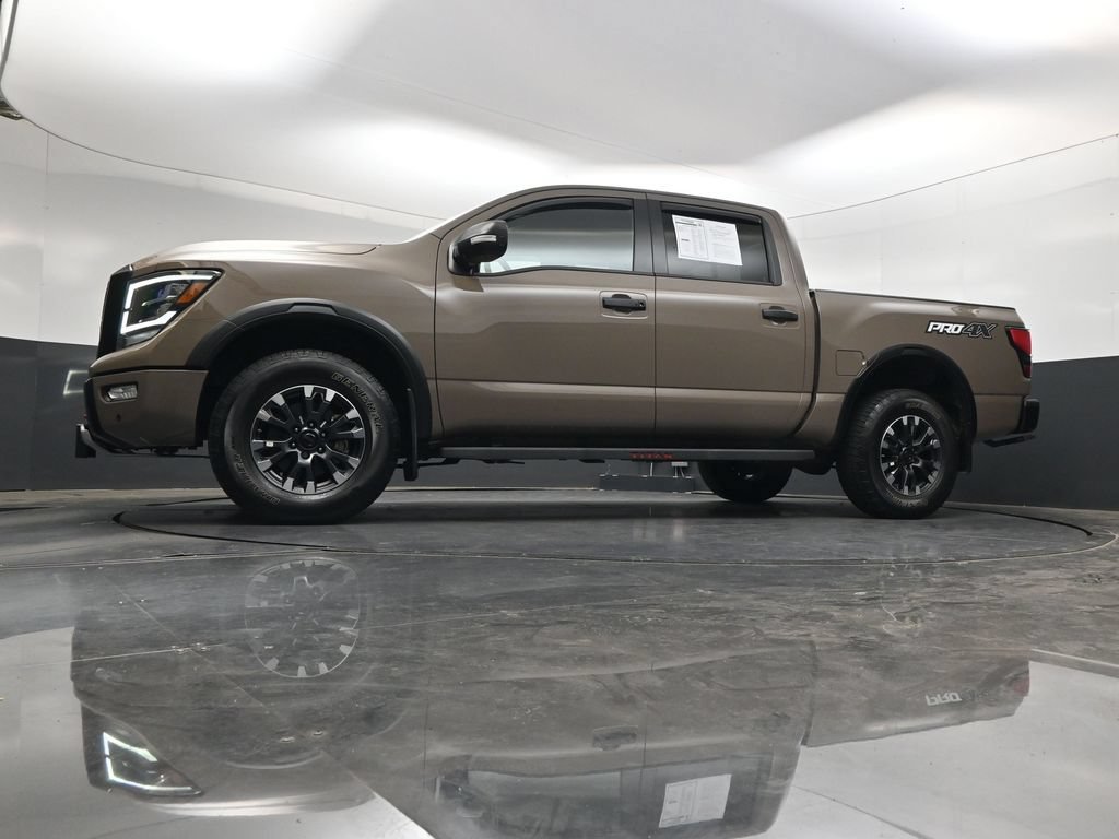 Used 2022 Nissan Titan PRO-4X w/ Pro-4x Convenience Package AWD/4WD image 44