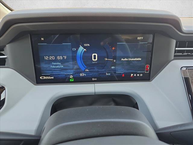 New 2027 Chevrolet Bolt RS w/ Technology Package FWD image 12