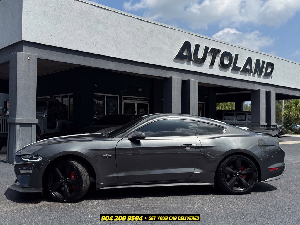 Used 2019 Ford Mustang GT Premium RWD image 4