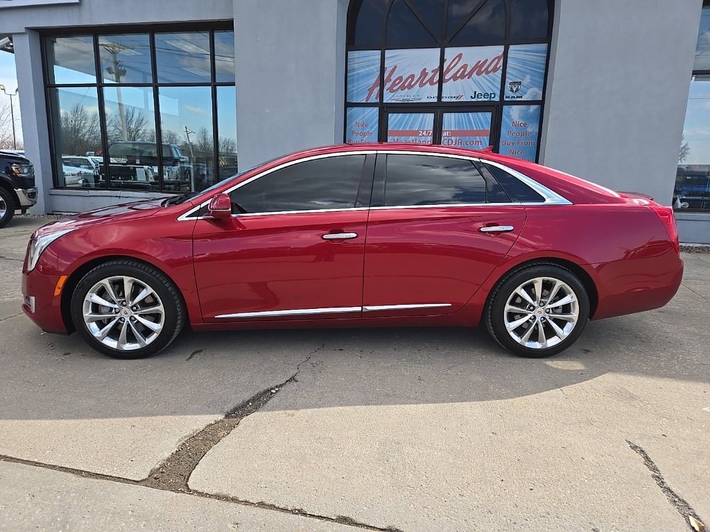Used 2013 Cadillac XTS Luxury w/ Driver Awareness Package image 5