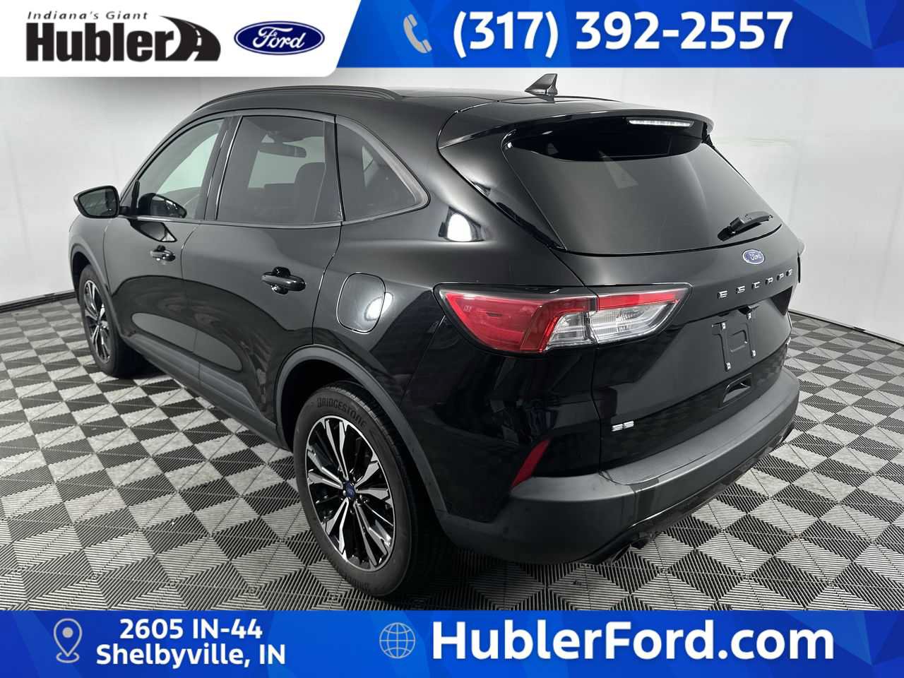 Used 2022 Ford Escape SE w/ SE Sport Appearance Package AWD/4WD image 6