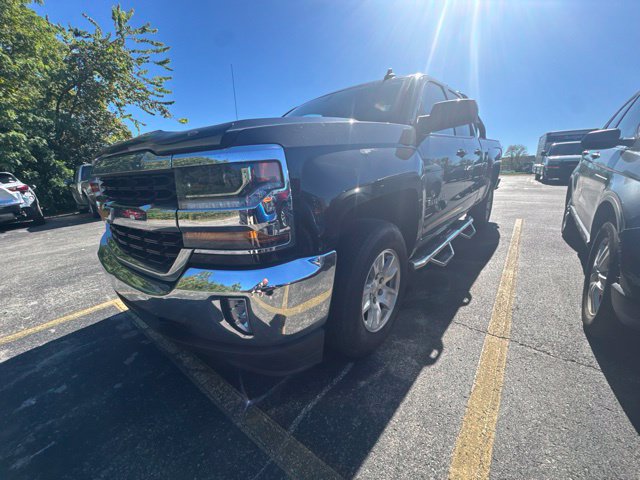 Used 2018 Chevrolet Silverado 1500 LT w/ All Star Edition AWD/4WD image 1