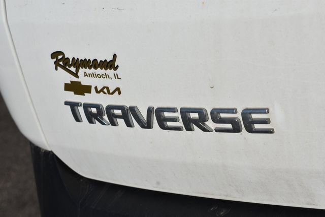 Used 2023 Chevrolet Traverse LT FWD image 12