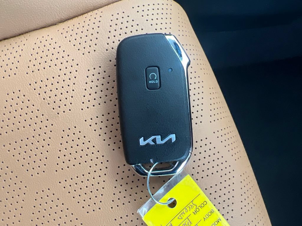Certified 2025 Kia Seltos EX w/ EX Sunroof Package AWD/4WD image 27