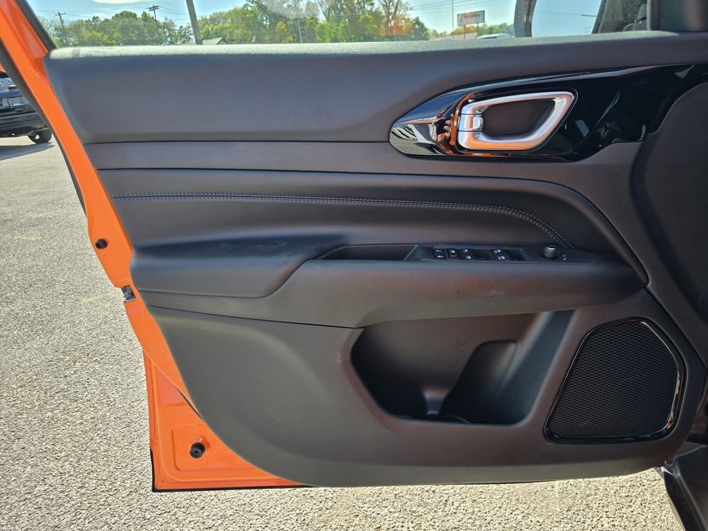 New 2026 Jeep Compass Latitude image 12