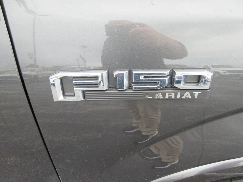 Used 2019 Ford F150 Lariat w/ Trailer Tow Package AWD/4WD image 11