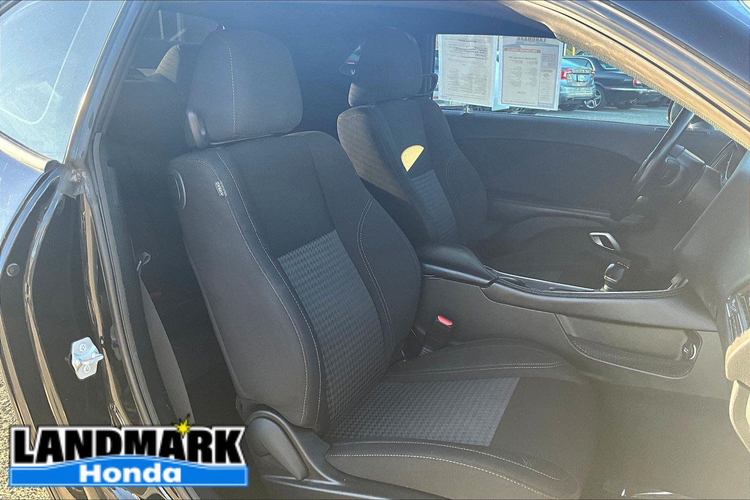 Used 2023 Dodge Challenger SXT RWD image 7