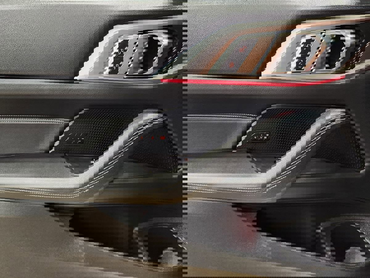 Used 2022 BMW 430i xDrive Coupe w/ M Sport Package image 41