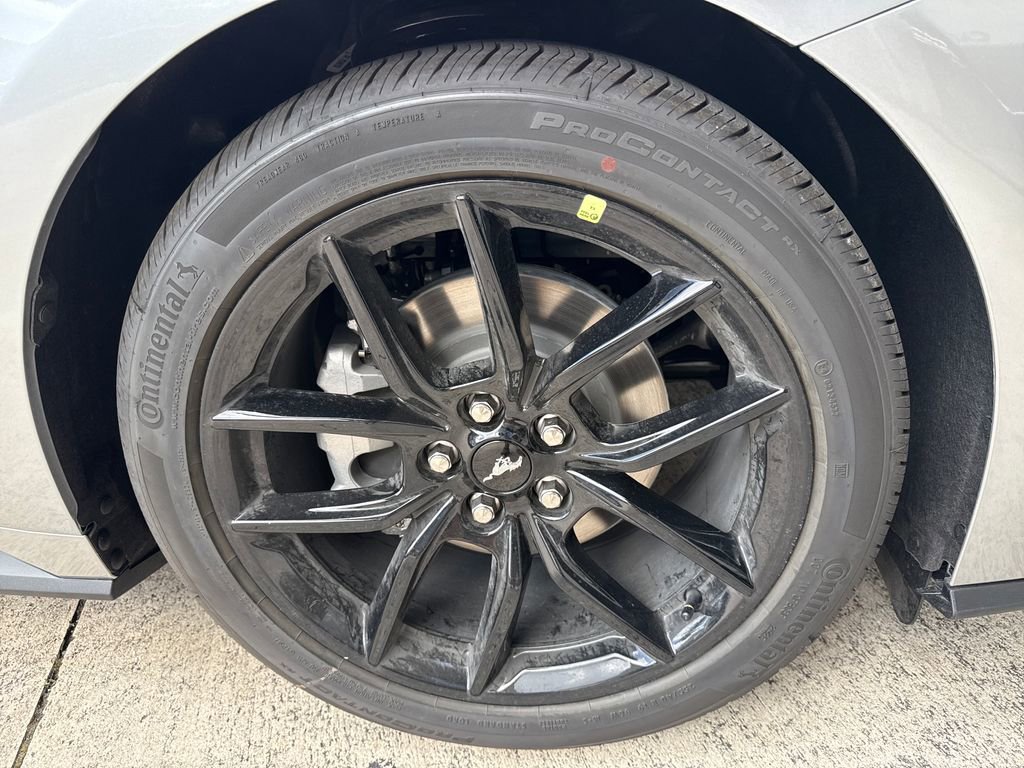 New 2025 Ford Mustang Coupe image 11