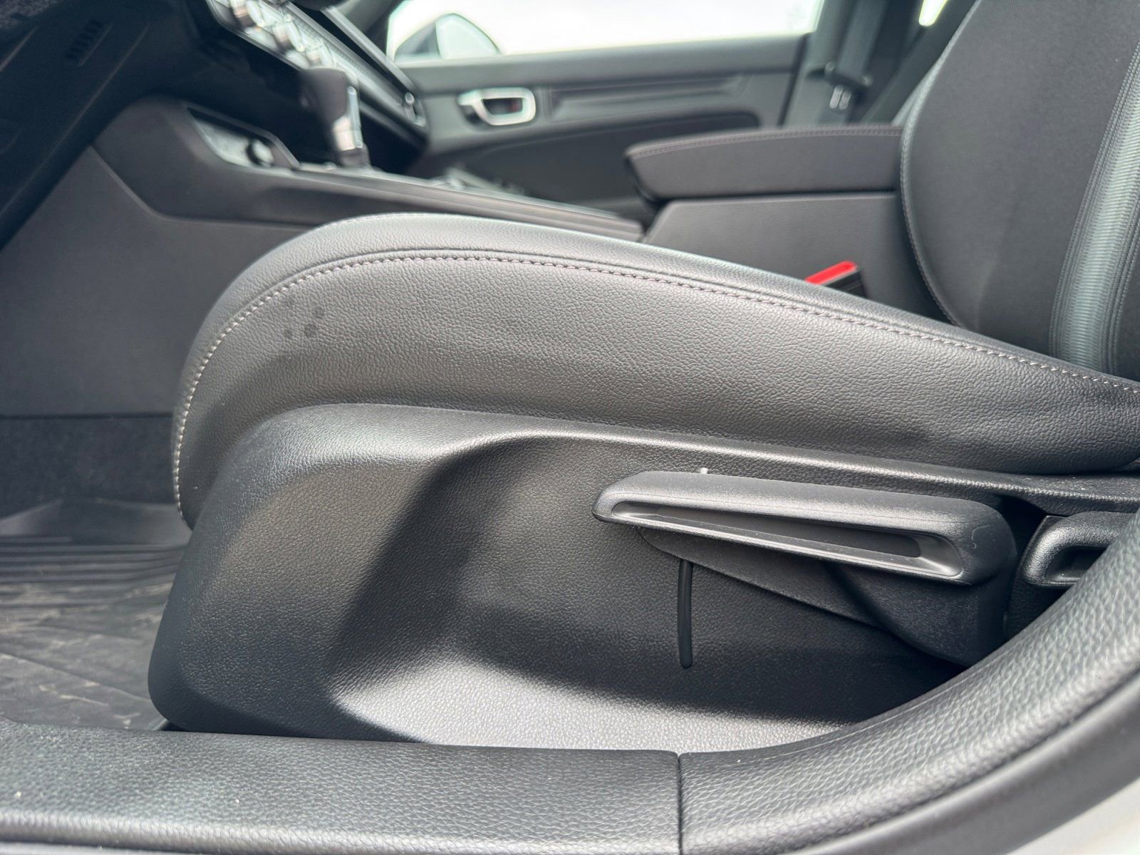 Used 2026 Honda Civic Sport image 17