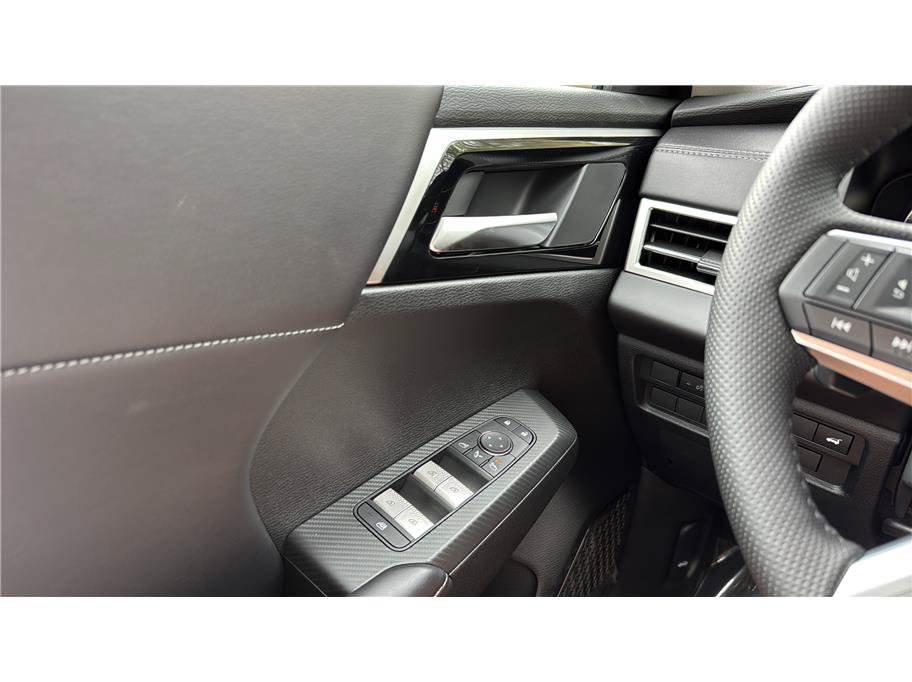New 2026 Mitsubishi Outlander SE AWD/4WD image 32