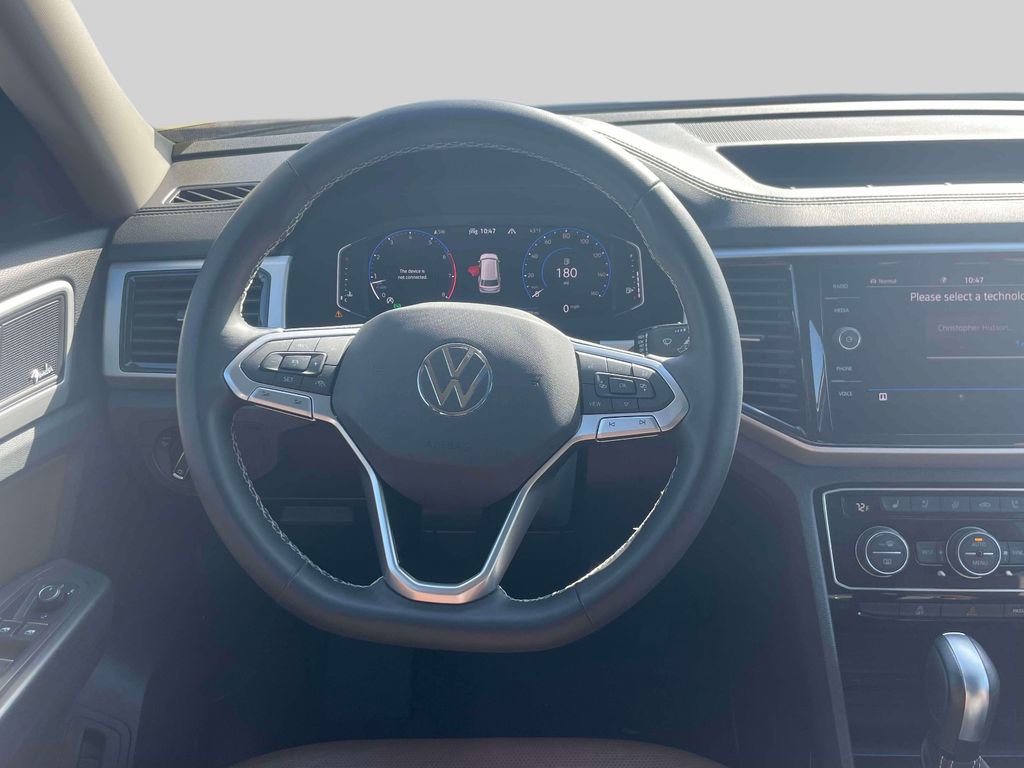 Used 2021 Volkswagen Atlas SEL Premium w/ MDO Package (Bench Seat) image 15