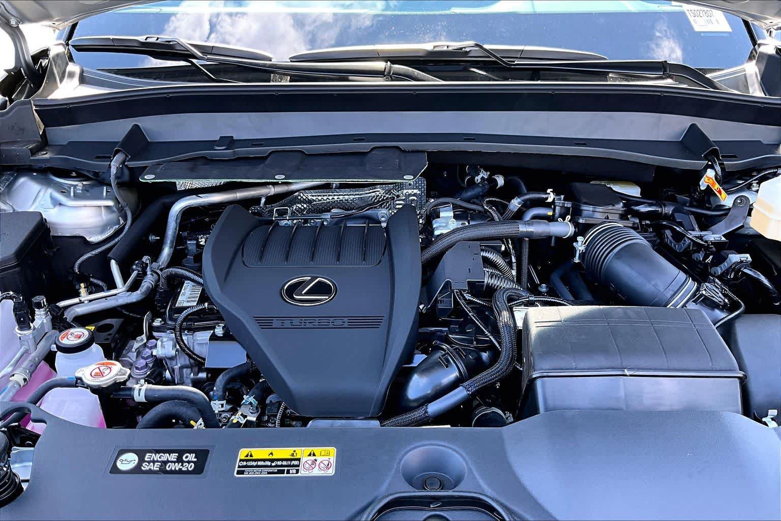 New 2026 Lexus TX 500h AWD image 19