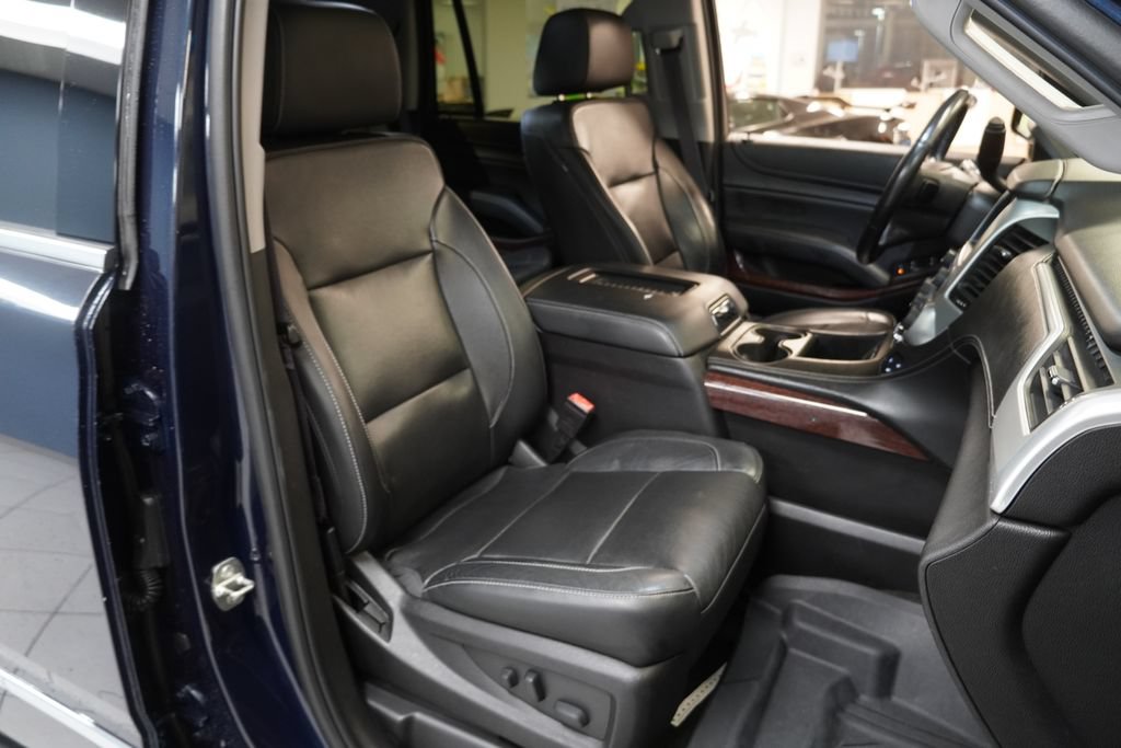Used 2017 GMC Yukon SLT w/ Open Road Package AWD/4WD image 27