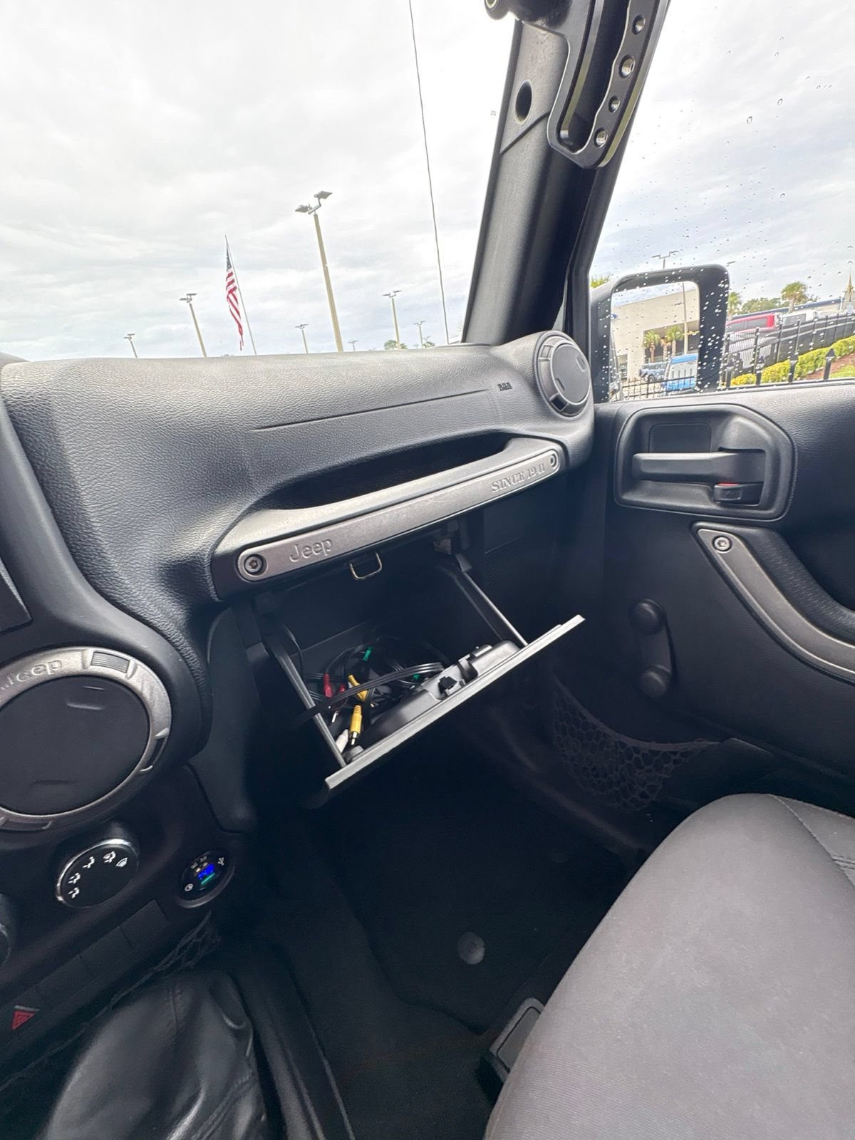 Used 2015 Jeep Wrangler Sport AWD/4WD image 42