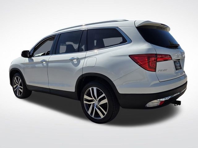 Used 2017 Honda Pilot Elite image 6