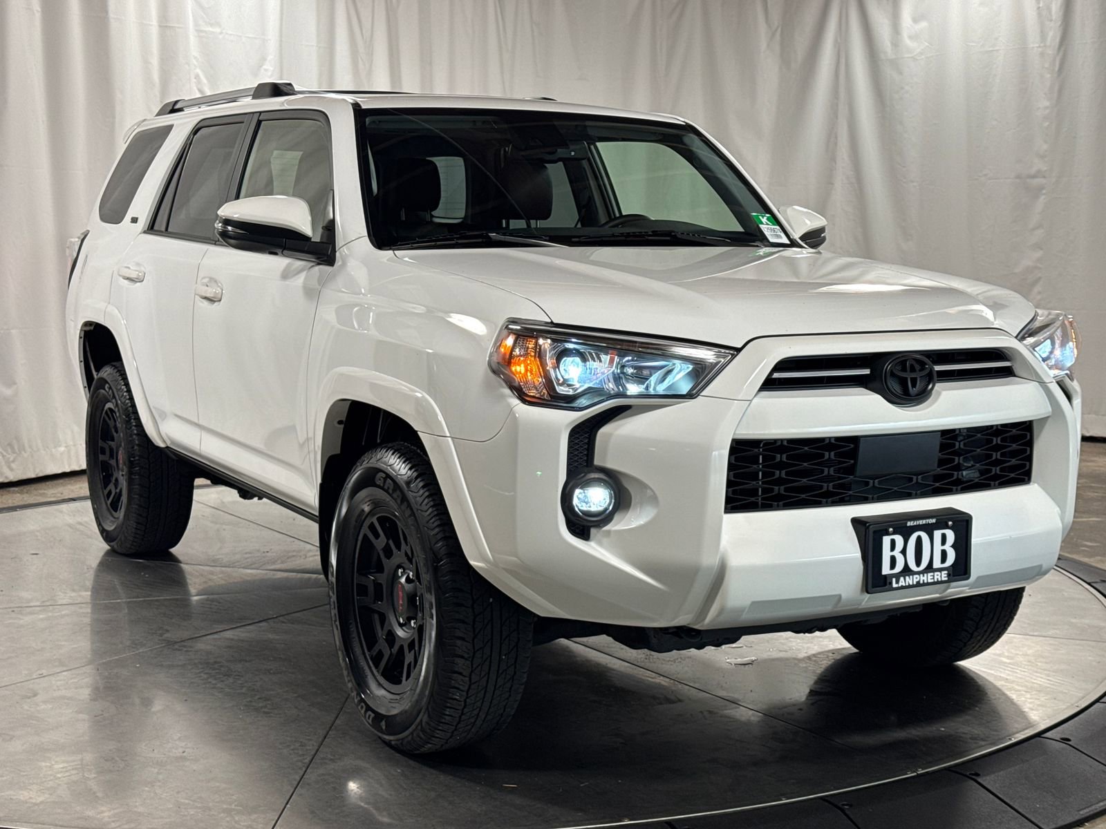 Used 2024 Toyota 4Runner SR5 Premium w/ Moonroof Package AWD/4WD image 7