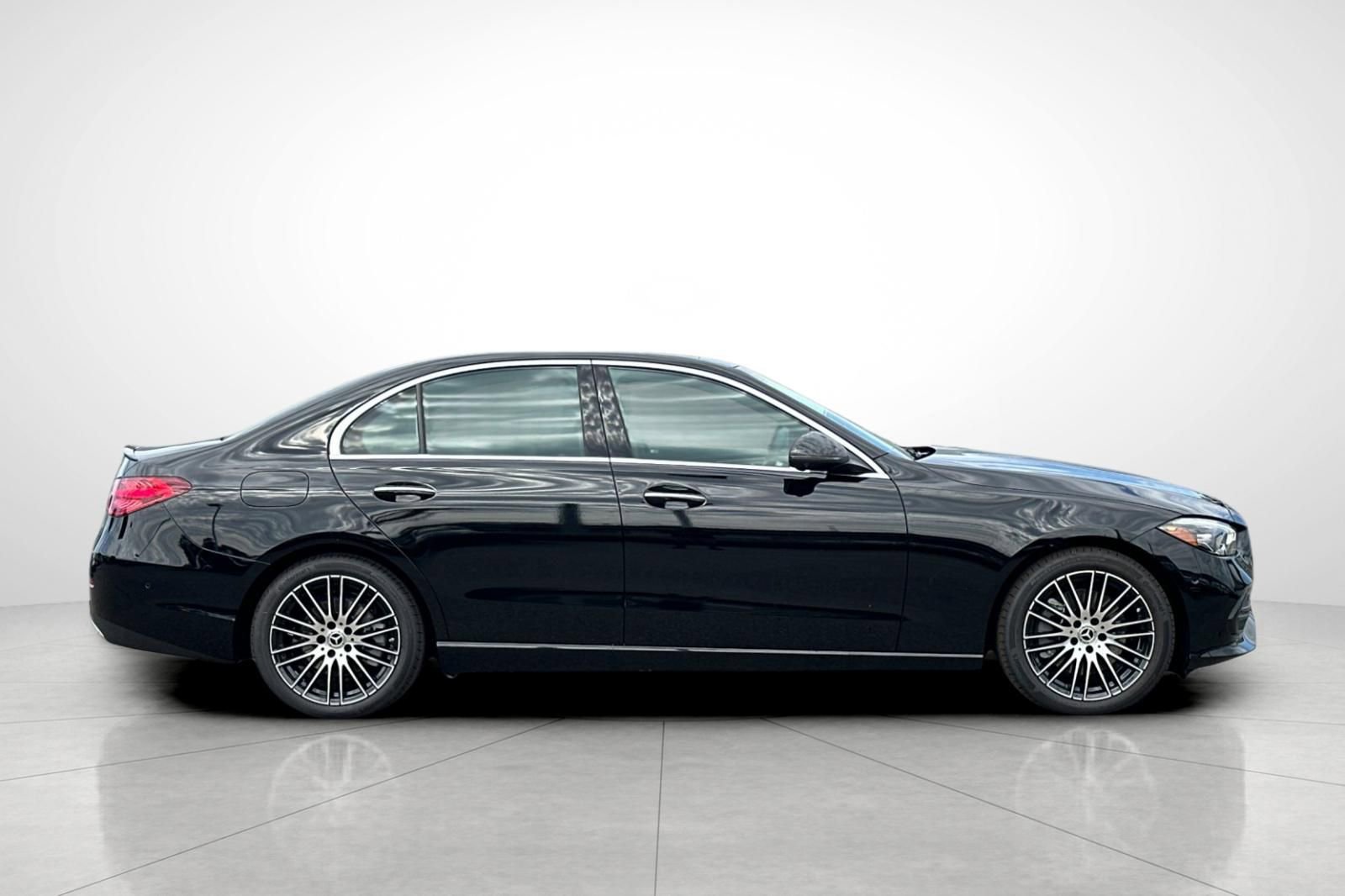 New 2025 Mercedes-Benz C 300 Sedan image 32