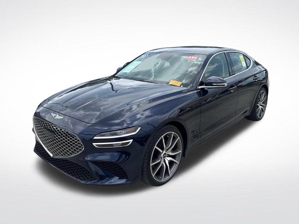Used 2023 Genesis G70 2.0T RWD image 3