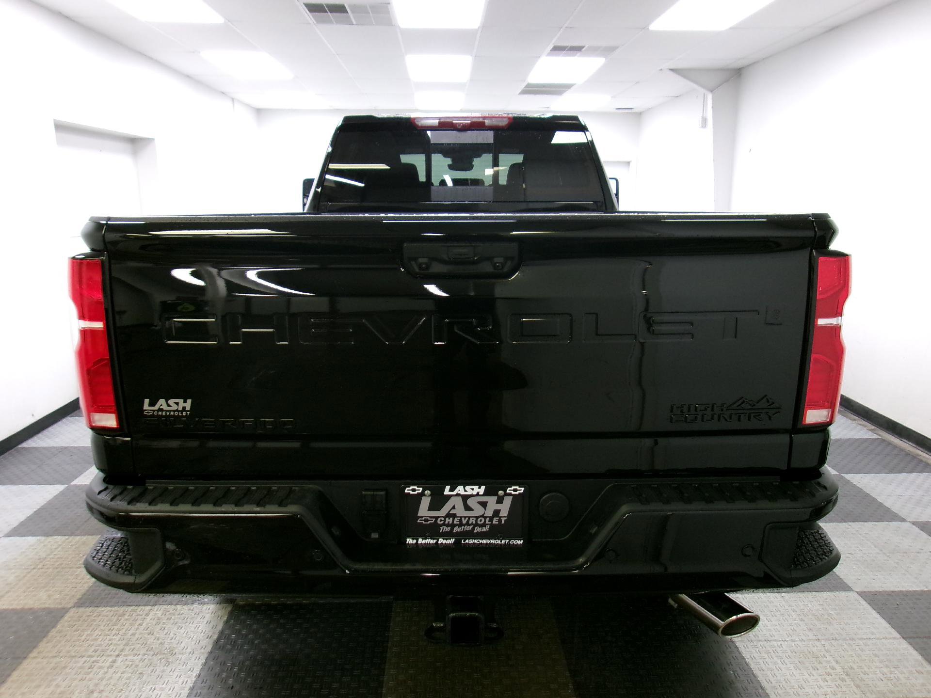 New 2026 Chevrolet Silverado 2500 High Country w/ Midnight Edition image 12