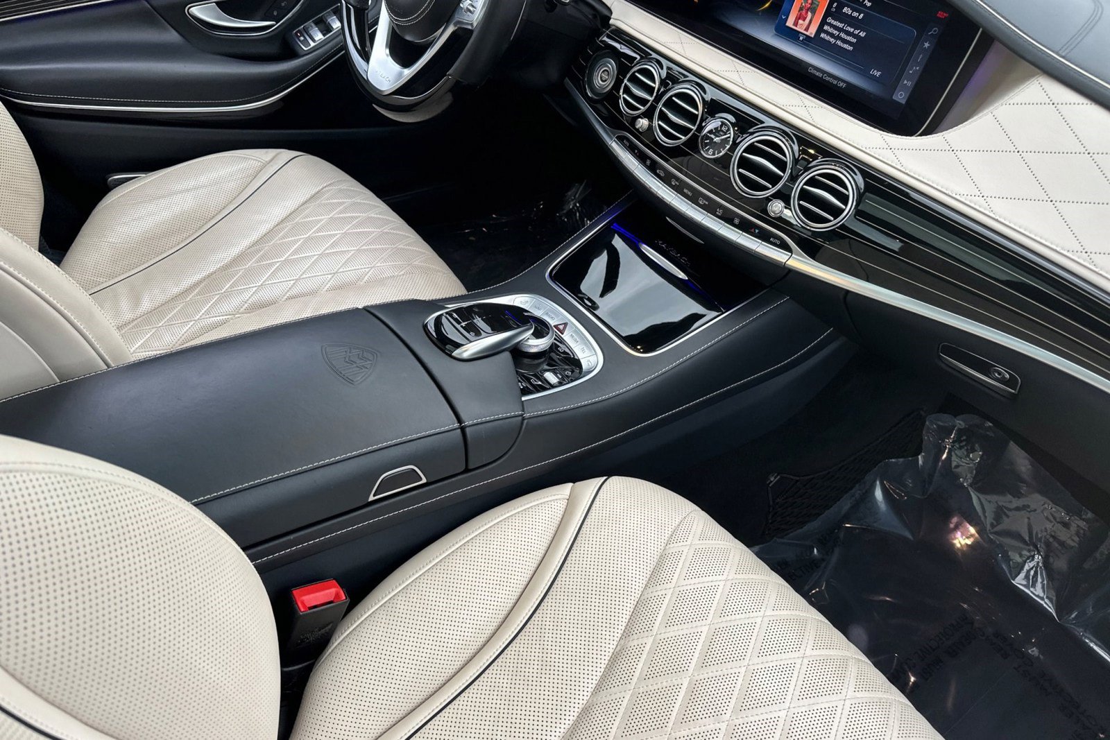 Used 2018 Mercedes-Benz Maybach S 650 image 32