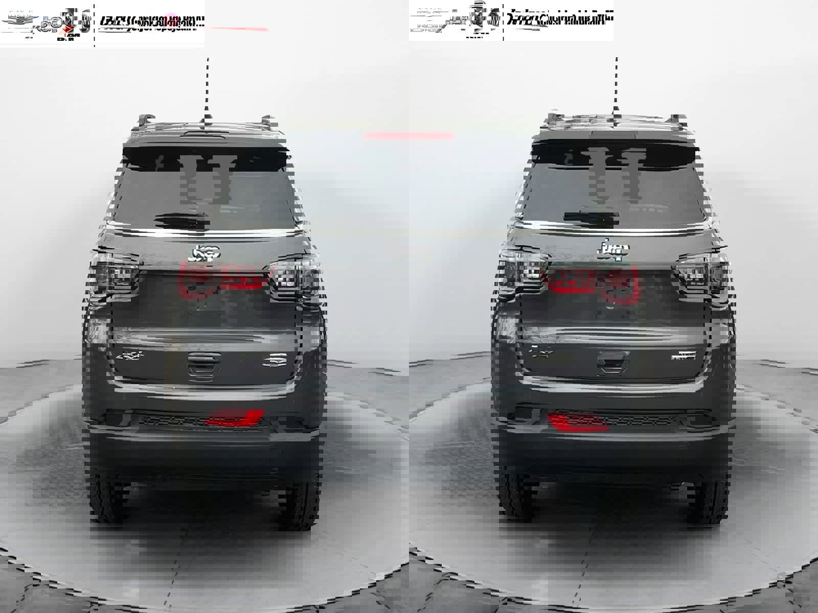 Used 2024 Jeep Compass Latitude image 6