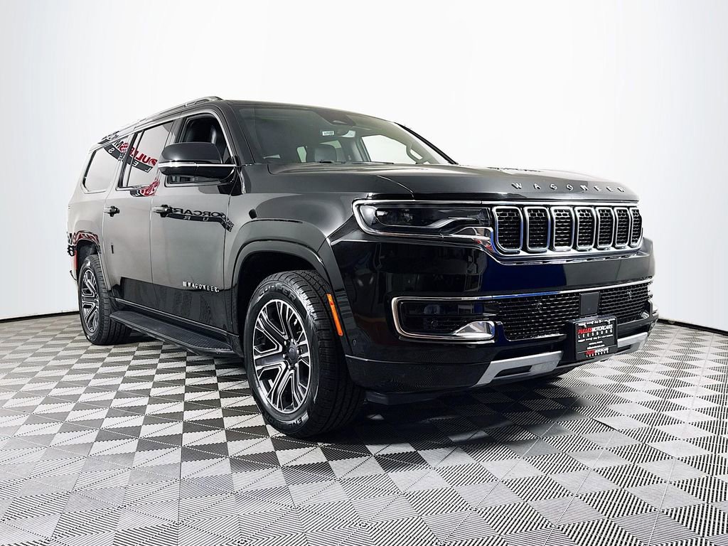 Used 2024 Jeep Wagoneer L Series II w/ Flexible Seating Group