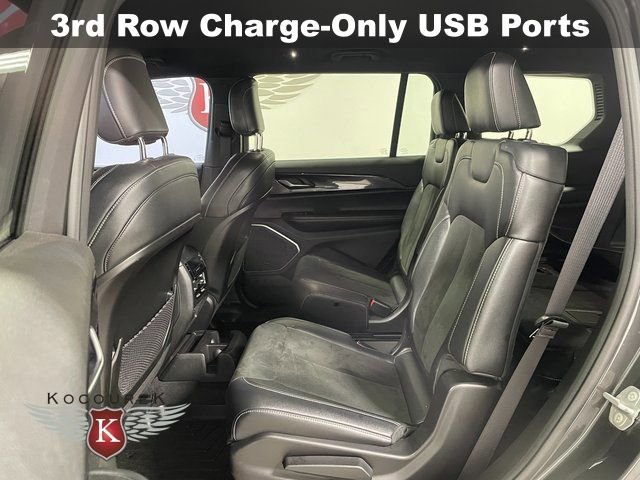 Used 2021 Jeep Grand Cherokee L Laredo image 21