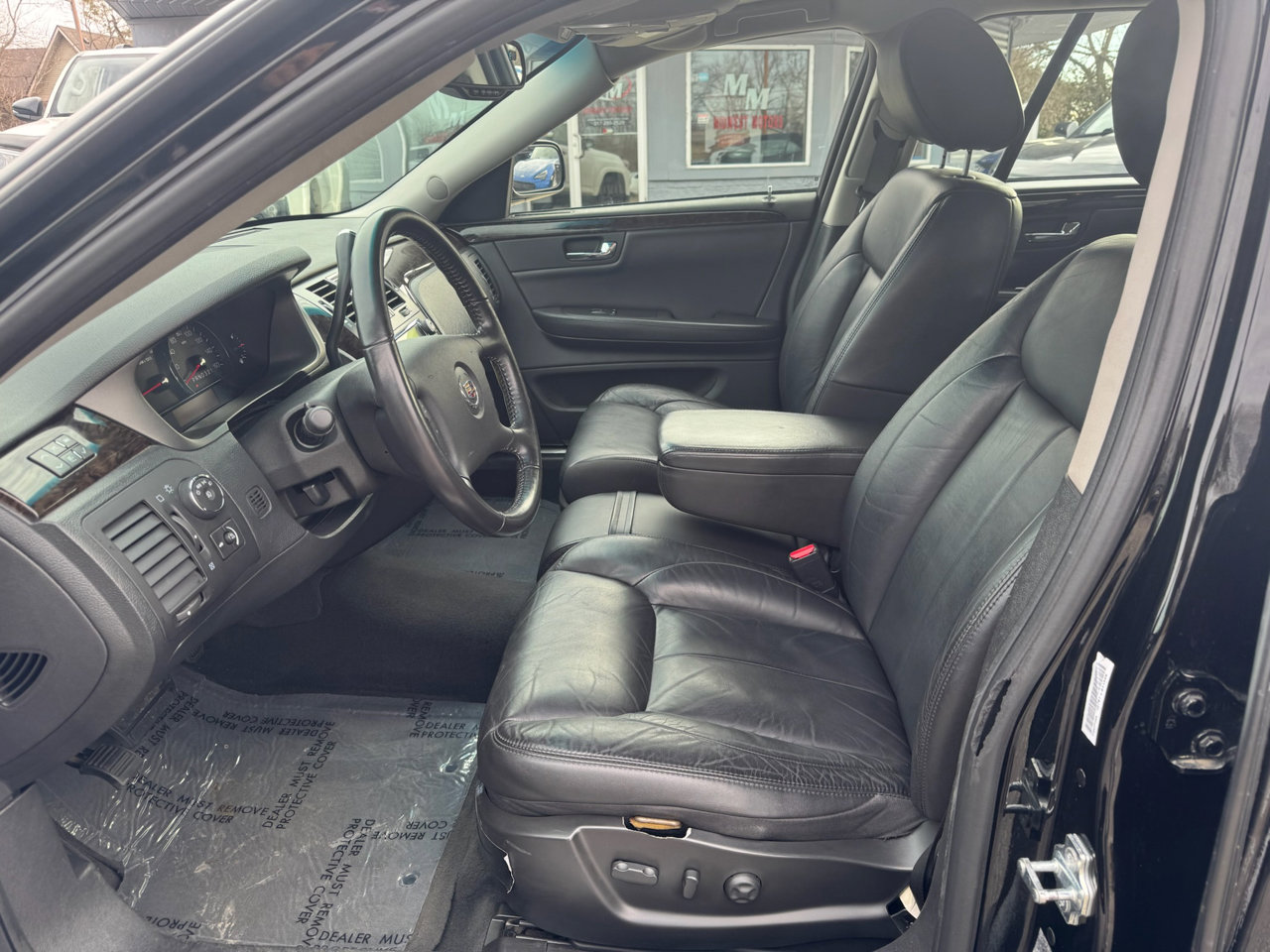 Used 2011 Cadillac DTS Limousine image 20