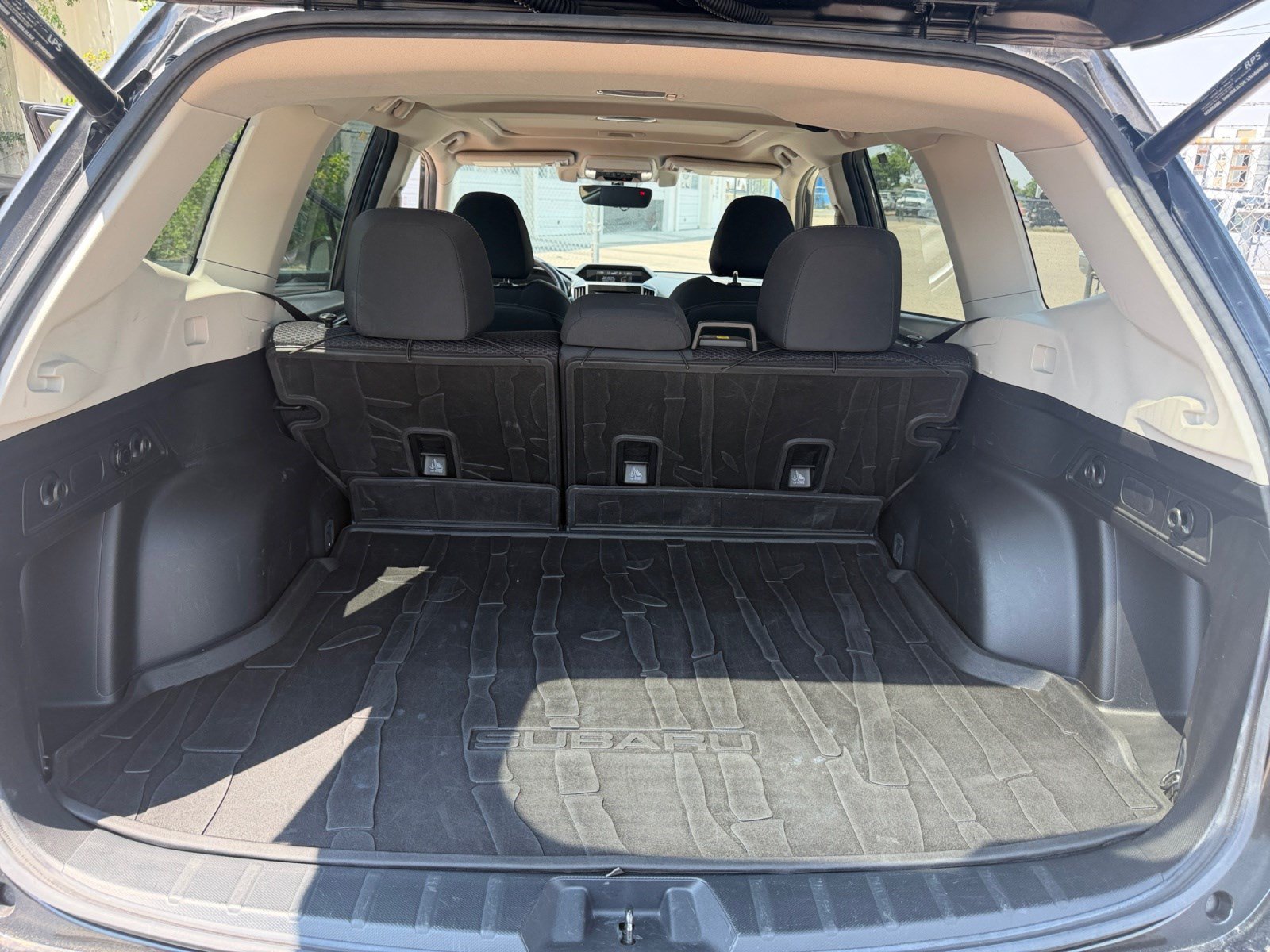 Used 2019 Subaru Forester Premium AWD/4WD image 34